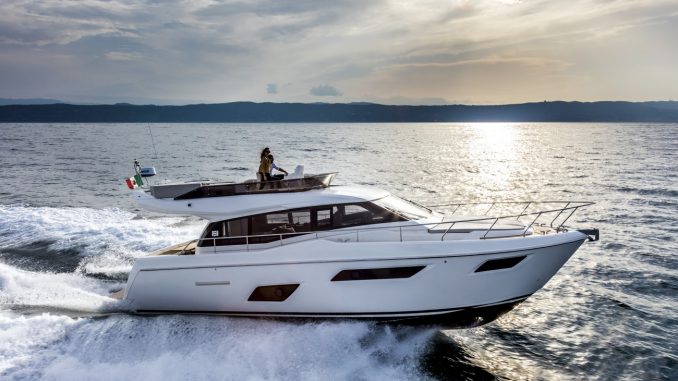Luxus Yacht bérlés