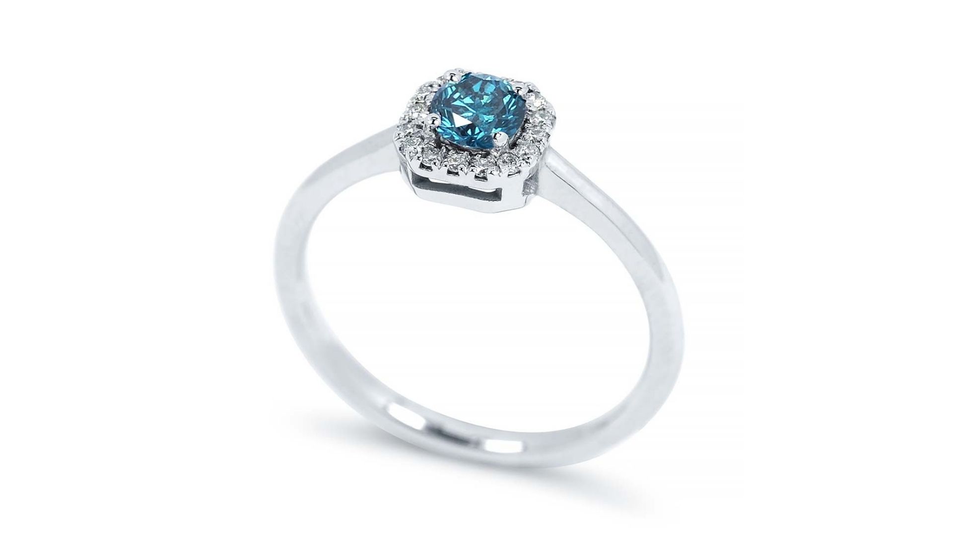 Jegygyűrű a White & Black ékszerbolt Budapest kínálatában