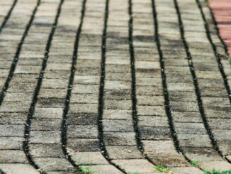 Térkő tisztítás árak és öntözőrendszer Nyíregyháza